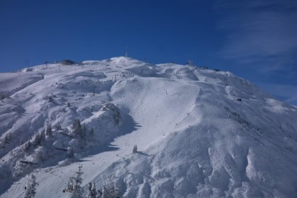 Het oudste skigebied van Oostenrijk vind je in Arlberg in de Lechtaler Alpen.